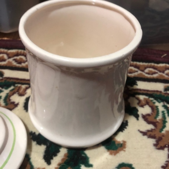 Vintage bluebird ceramic Ceramic Canister with Green Lid. Corning-ware. - Picture 6 of 9